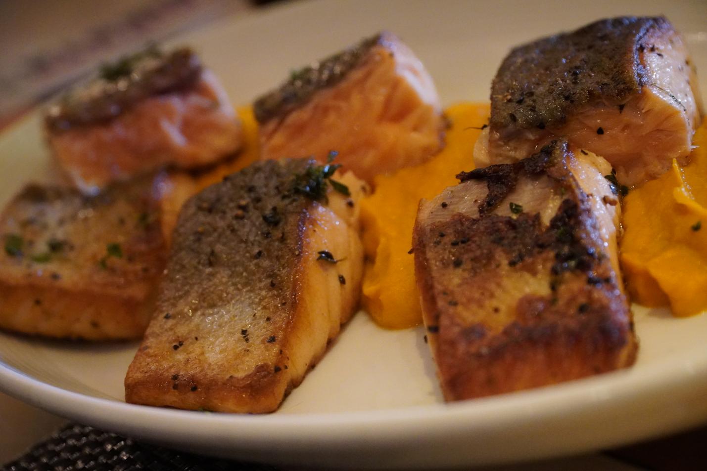 Pan-seared salmon, spiced carrot purée, and lemon(1)