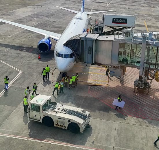 united airlines inaugural flight(1)